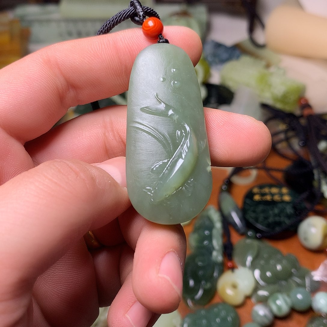 颈饰未镶嵌和田玉