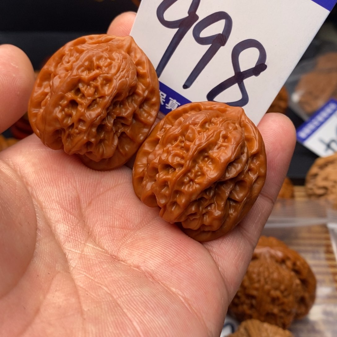 吊坠文玩核桃磐石35尺