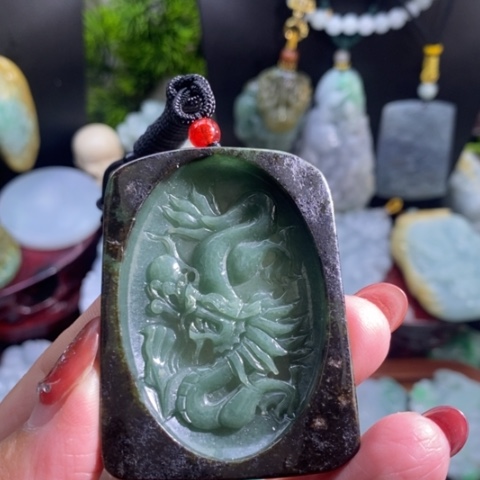 【闪购商品】颈饰未镶嵌翡翠龙牌
