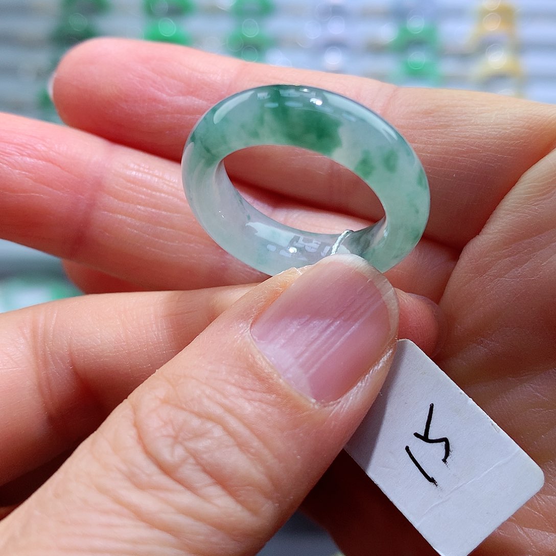 翡翠戒指未镶嵌15号