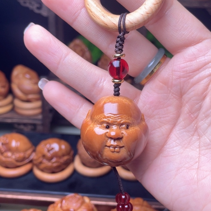 吊坠橄榄核呆呆单子3.0