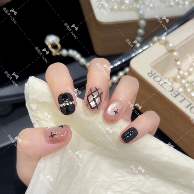 【甜酷少女】甜酷ins黑色跳甲猫眼穿戴甲可爱显白美甲