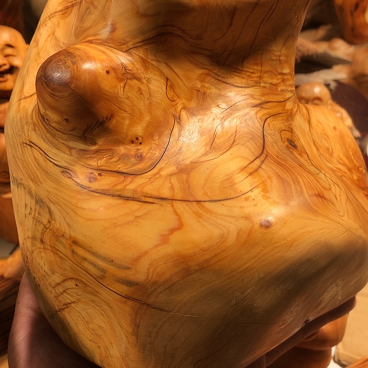 佛****香榧木太行崖柏笔筒