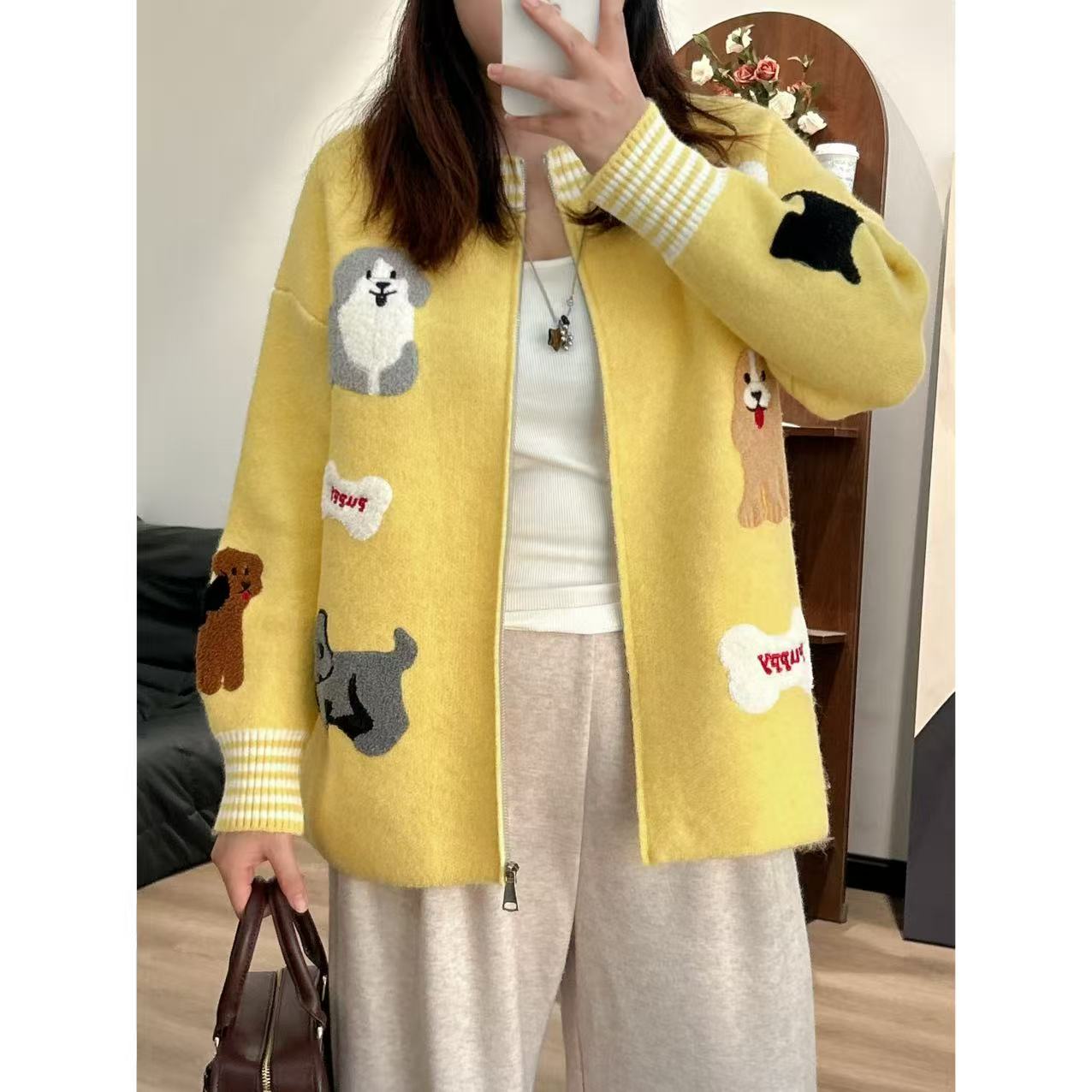 【咔咔】立体小狗-薄款拼接冬季中长款针织毛针织衫女装针织衫K0473