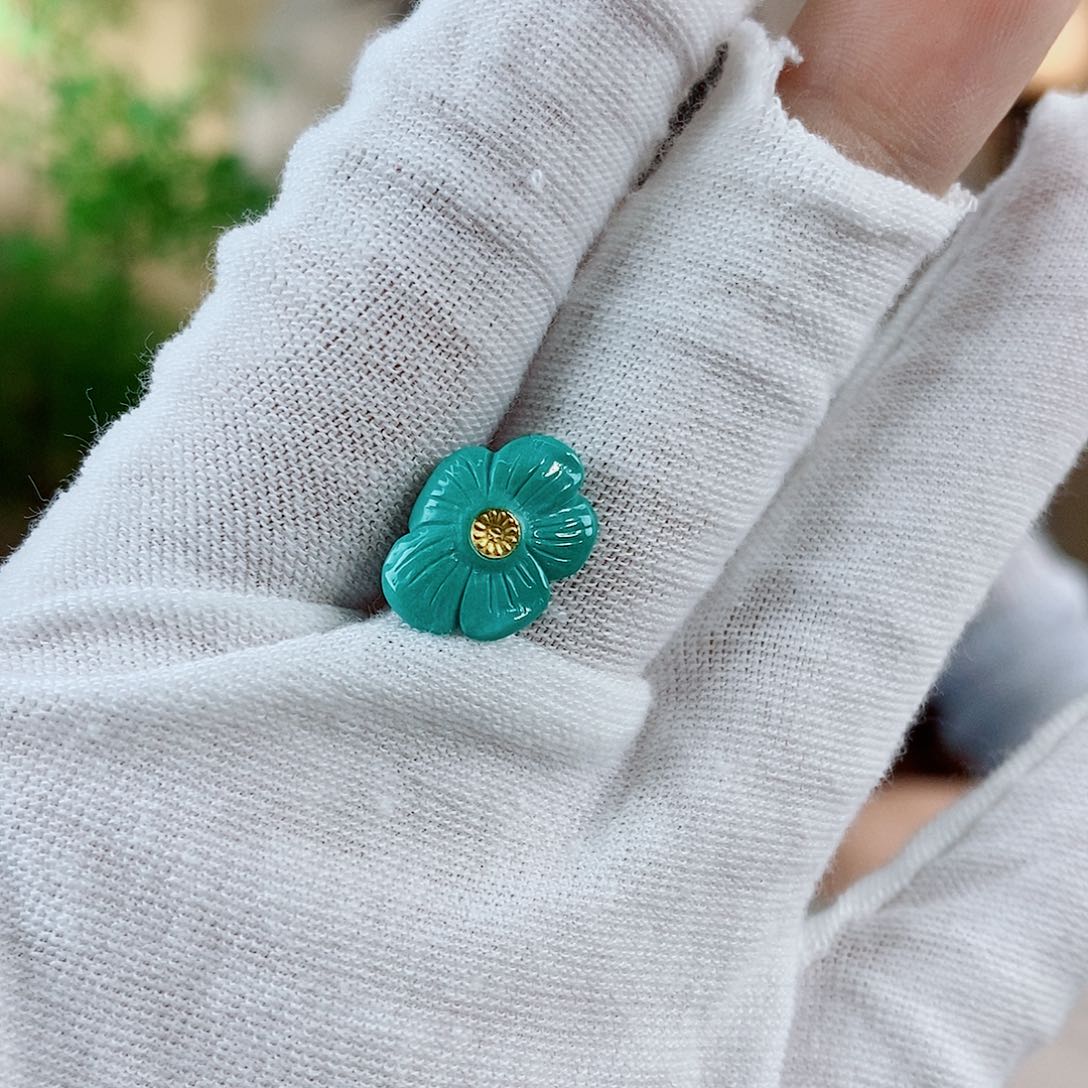 未镶嵌绿松石珠宝奇石