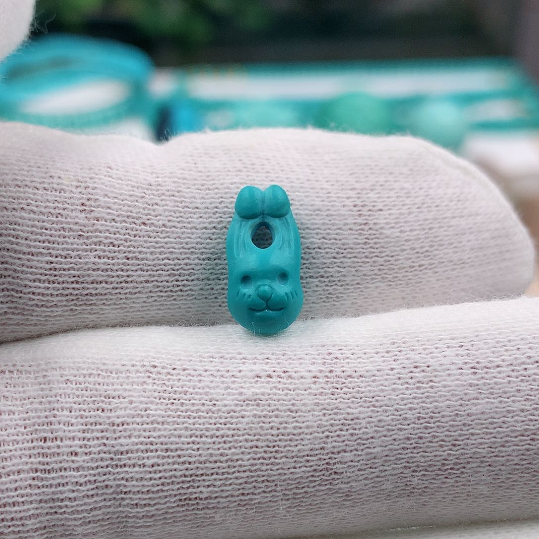 绿松石小兔子侧挂未镶嵌