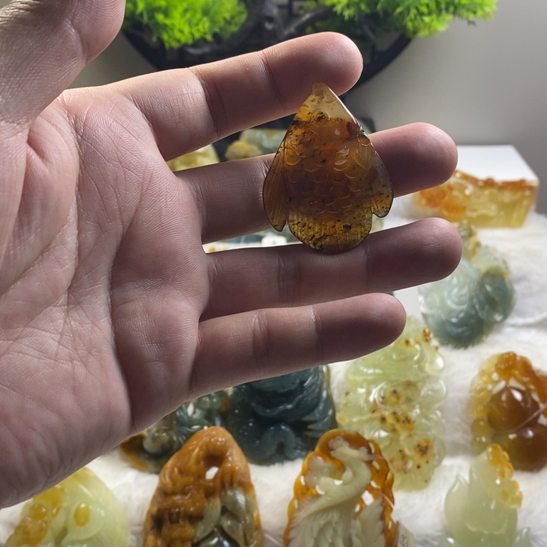 未镶嵌岫玉吊坠(不含链)