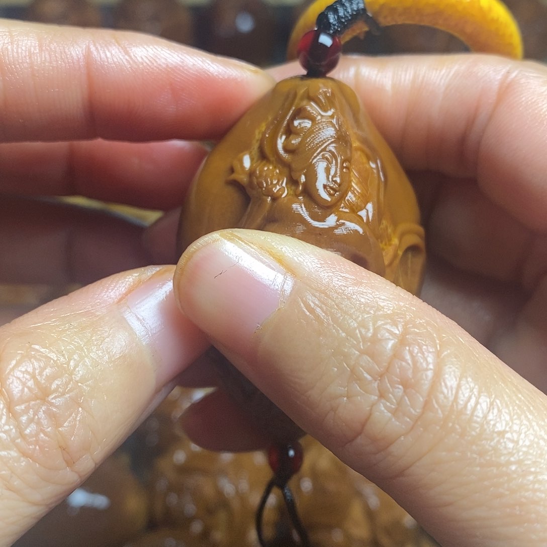 【闪购商品】核桃木/黑胡桃（胡桃木）橄榄核雕工艺