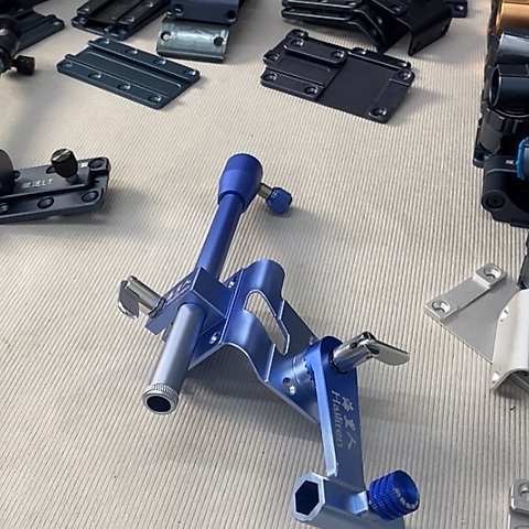 渐变色深蓝饵料架鱼护架直角