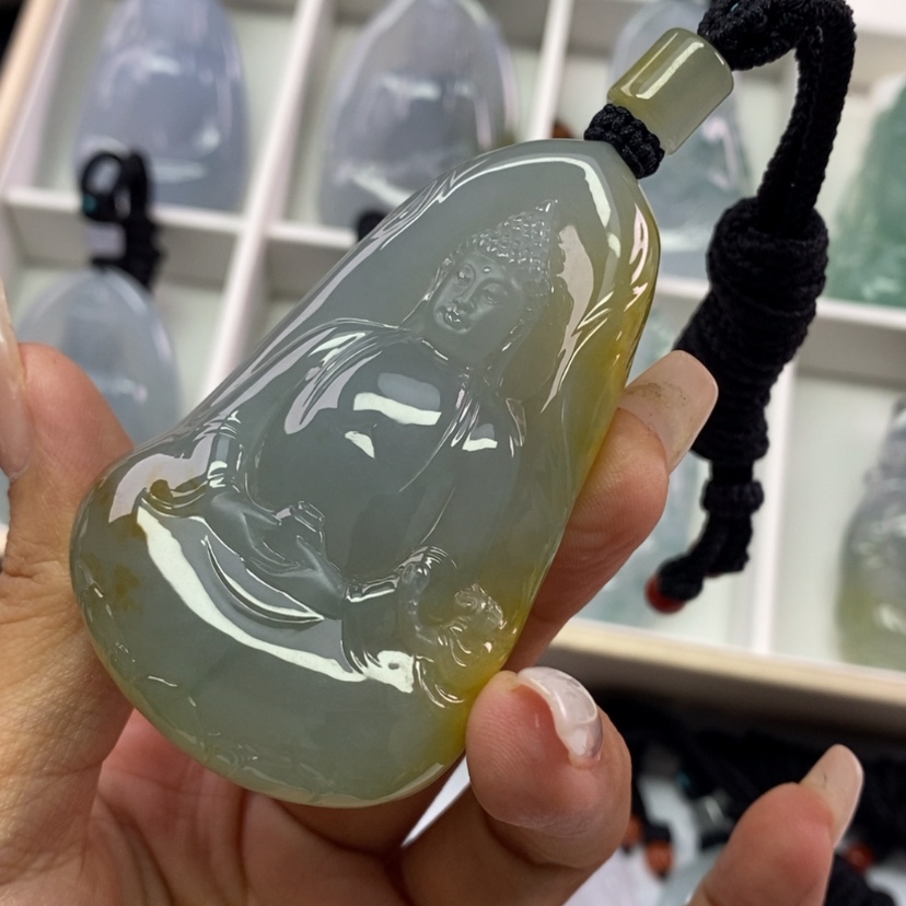 【闪购商品】翡翠颈饰未镶嵌我**我翡翠