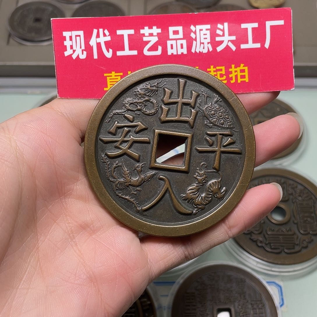 小*子一物一拍，现场下单