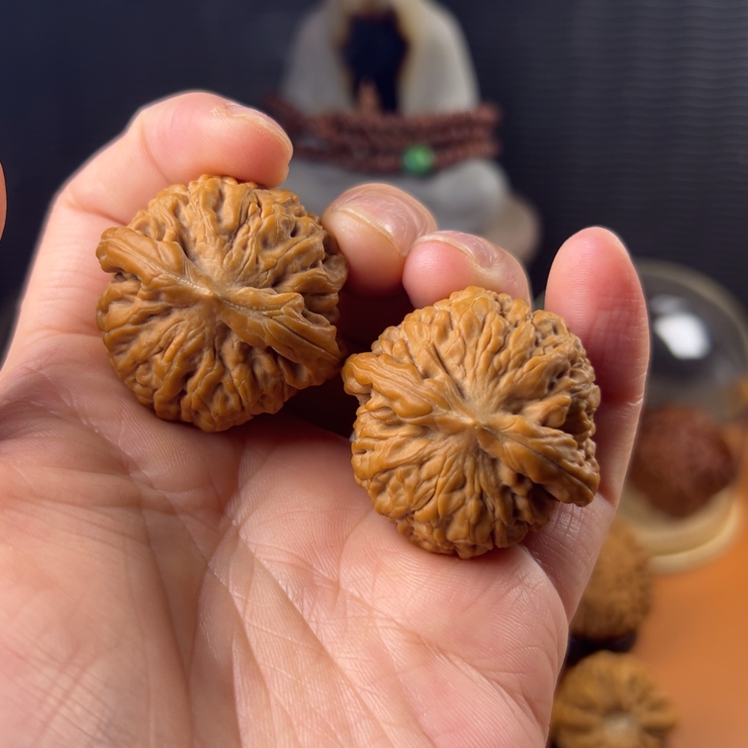 把件文玩核桃莲花