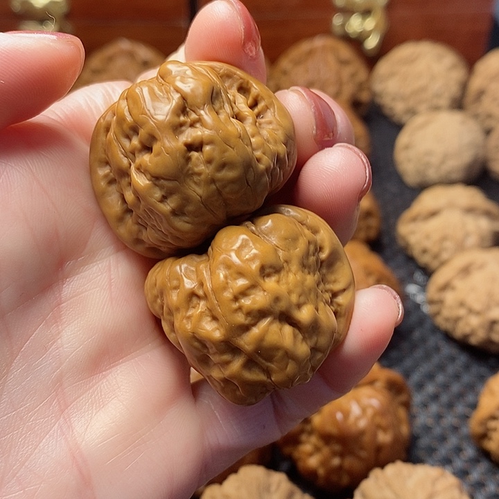 文玩核桃把件蛤蟆