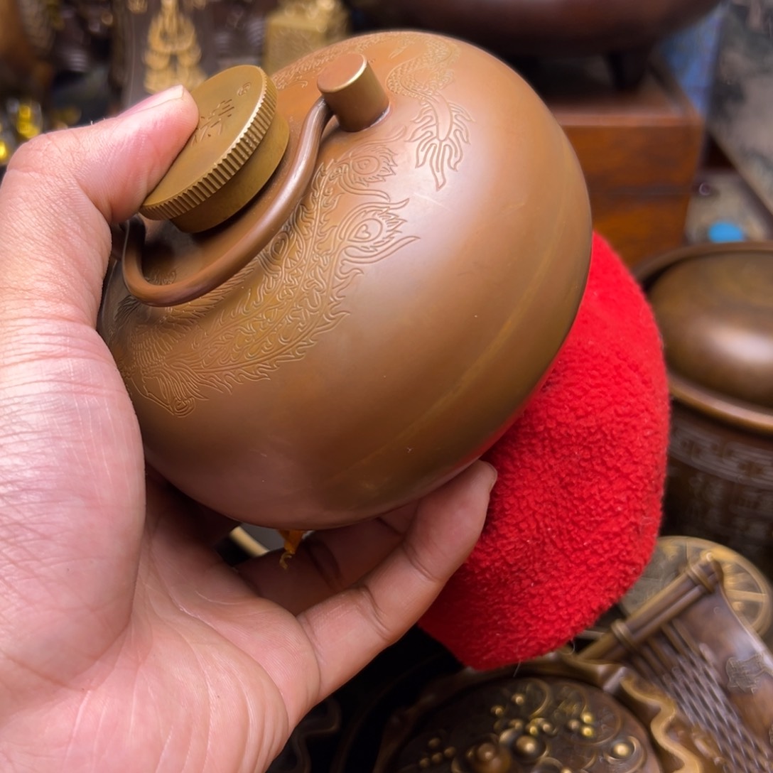 精美铜器，点击下单