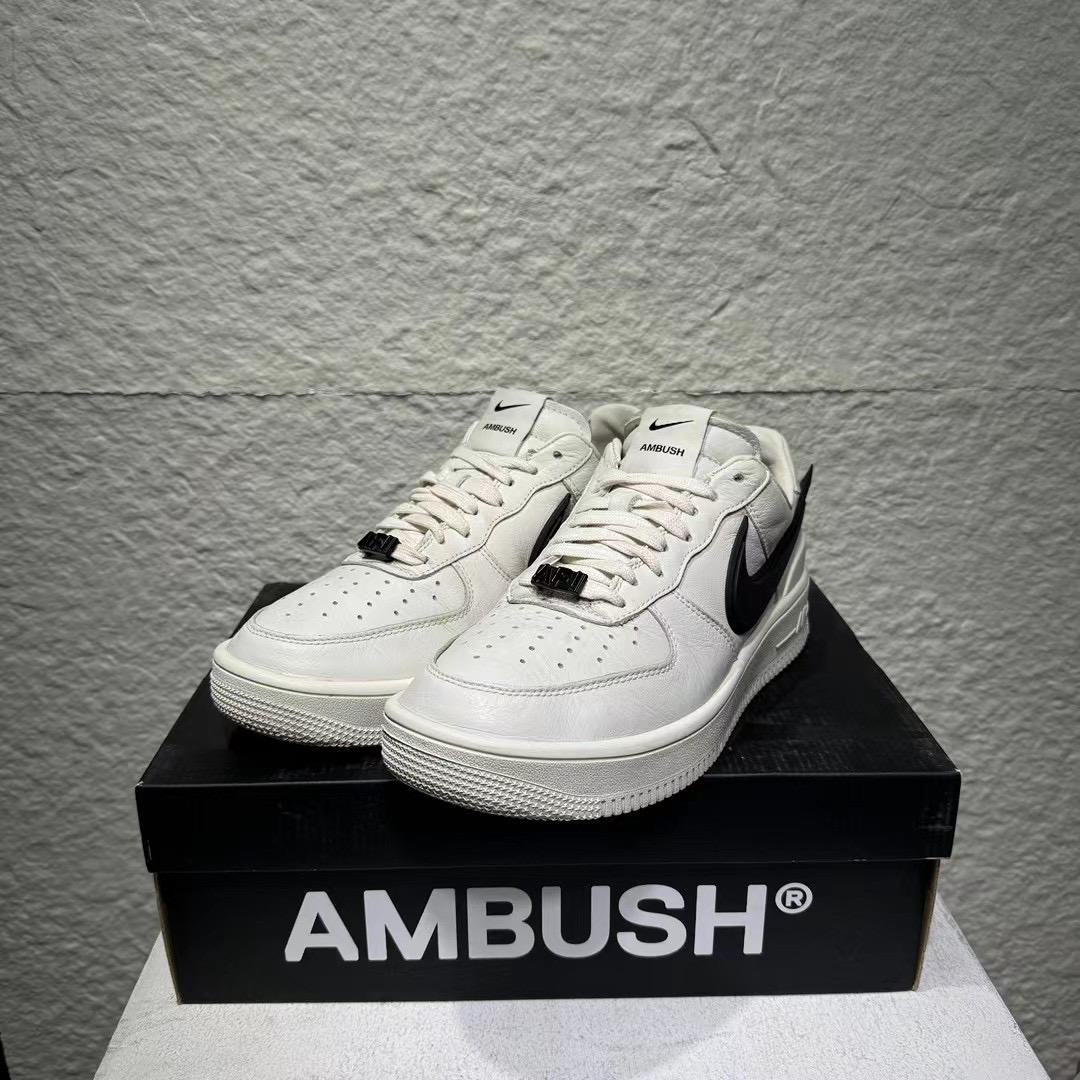 95新 NIKE/耐克 42码  95新  Ambush af1白色 板鞋