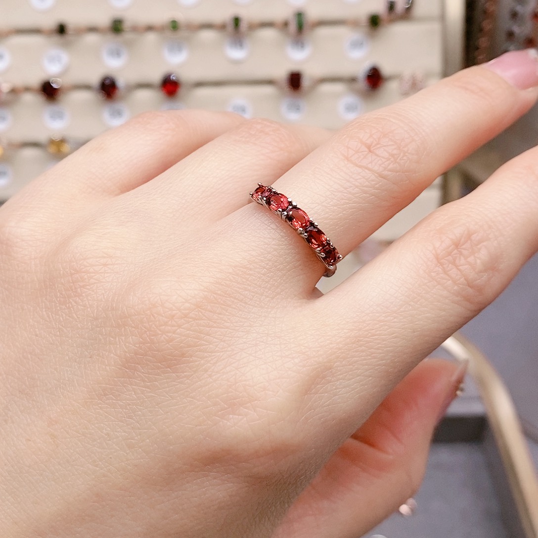 石榴石戒指银S925镶嵌戒指