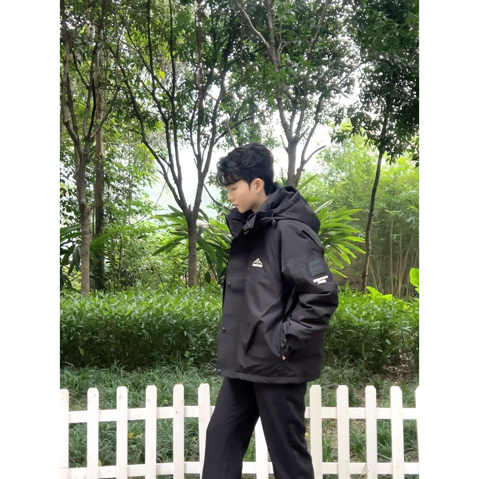 2025爆款防寒服新款冬季男士棉衣简约百搭纯色加厚保暖棉服外套