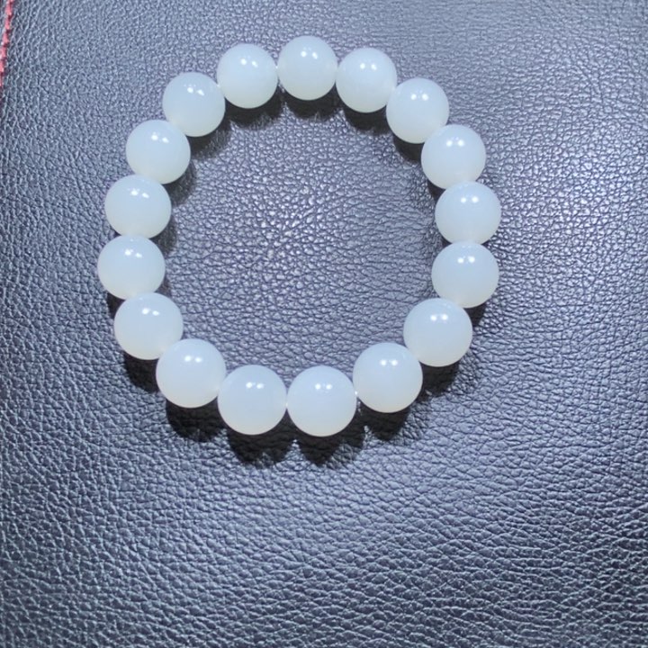 和田玉颈饰未镶嵌机*猫