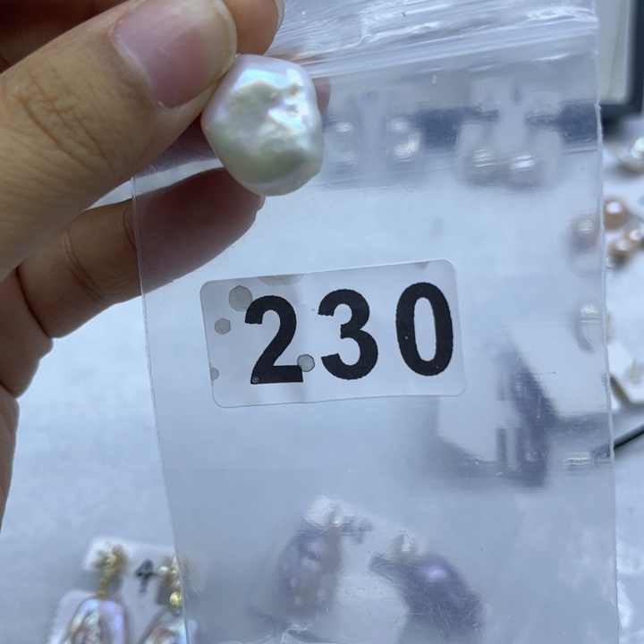 淡水珍珠未镶嵌颈饰