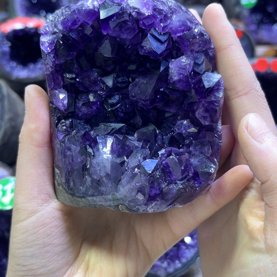紫晶摆件未镶嵌紫水晶