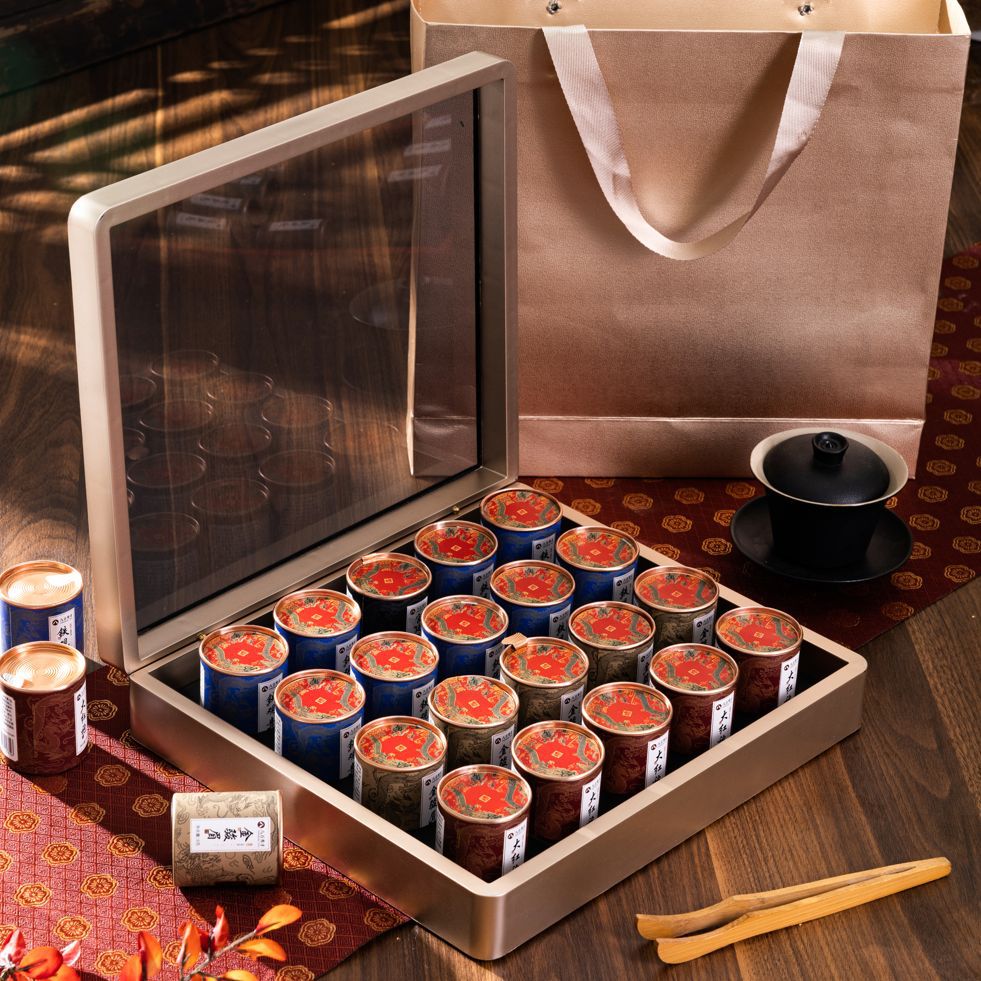 龙纹礼罐20罐茶叶礼盒装送人红茶金骏眉正山小种新茶