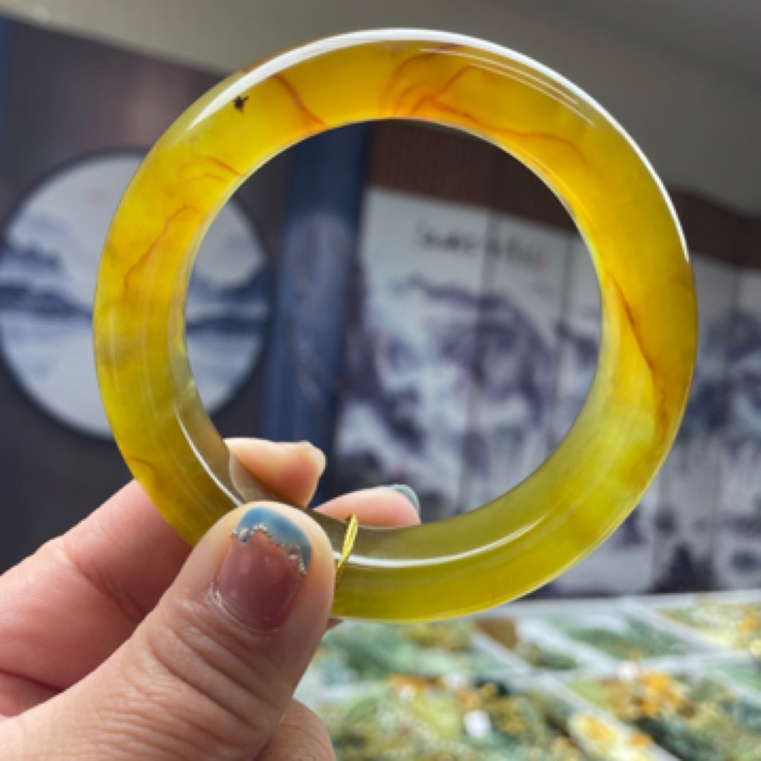 岫玉玉石王花玉血管红水草60口径手镯女款时尚精美