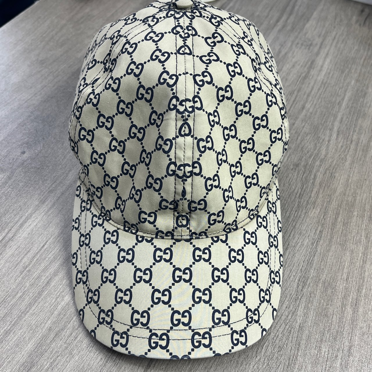 90新 GUCCI/古驰 满印logo 鸭舌帽 9新 864339