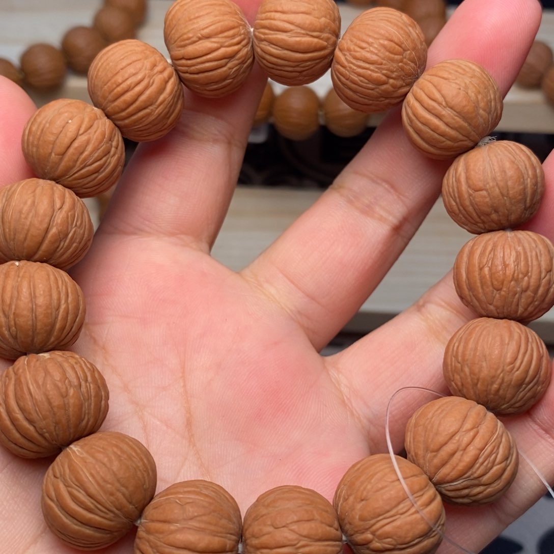 吊坠桃核土豪原皮