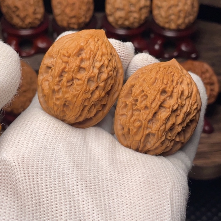 把件文玩核桃秦岭野生山魄系列龙蛋34