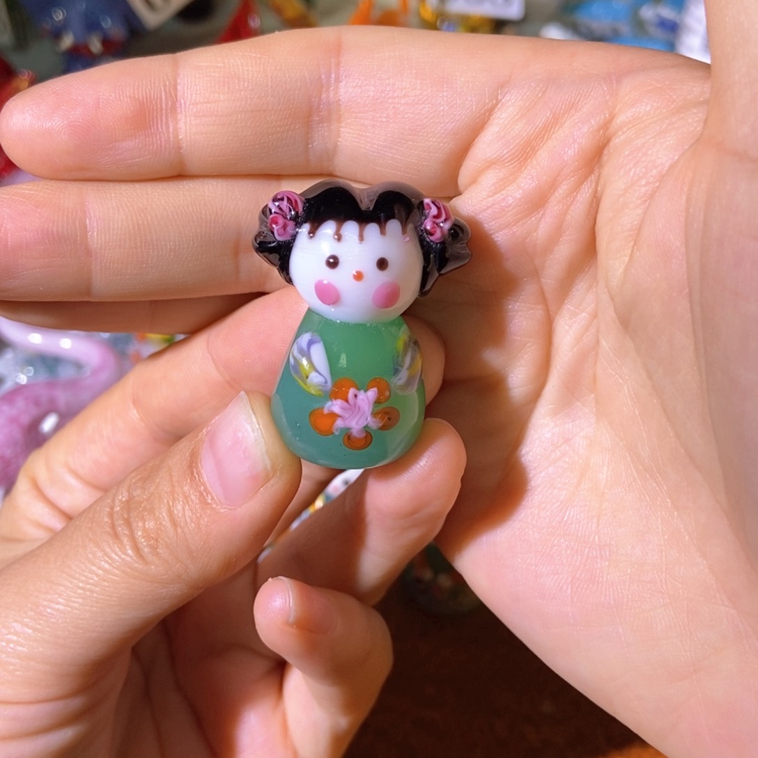 琉璃手工艺品卡**-小侍女