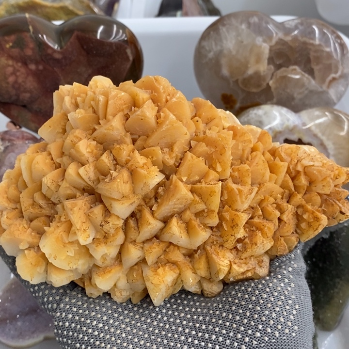 未镶嵌紫晶珠宝半成品