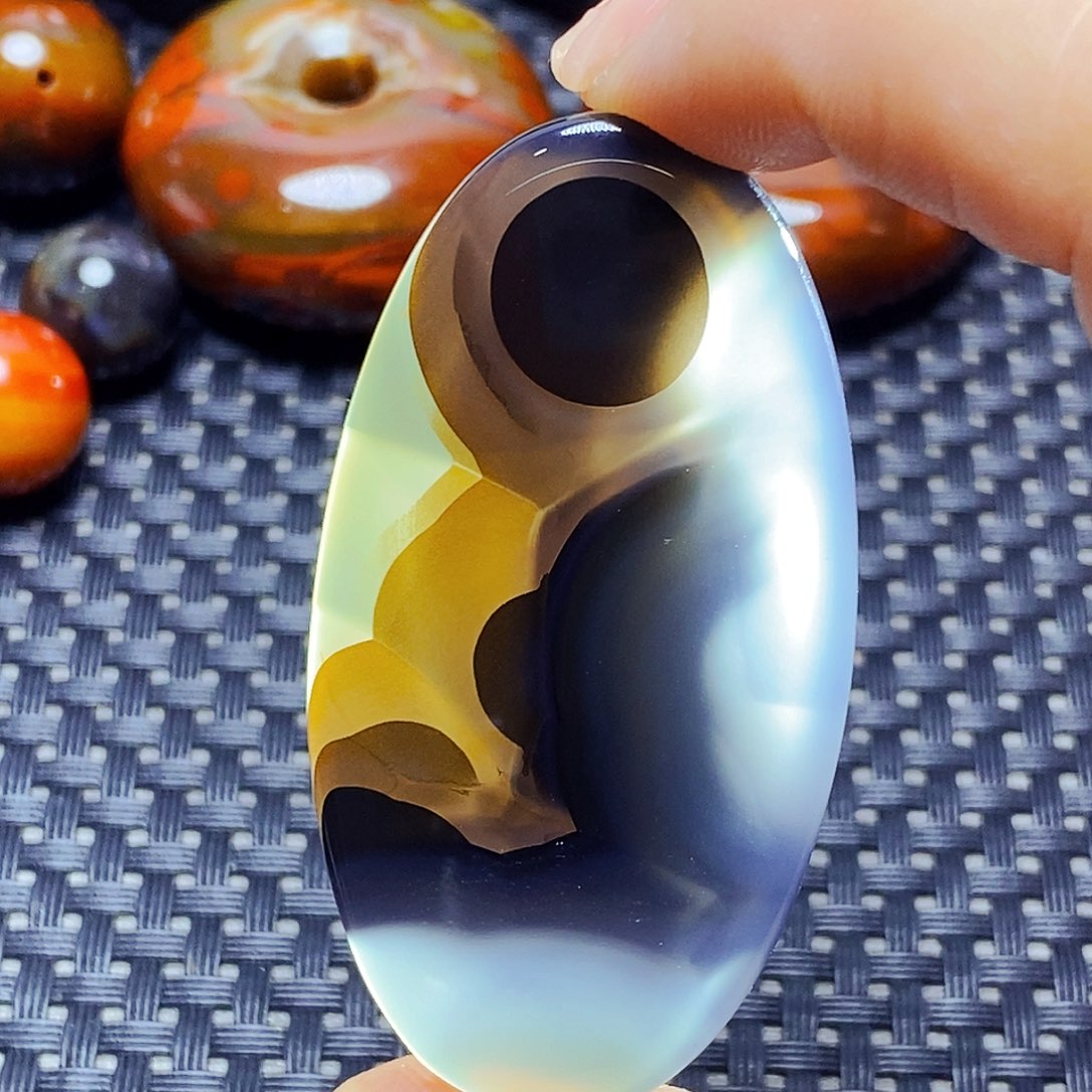 未镶嵌颈饰玛瑙/玉髓L*