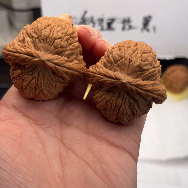 文玩核桃吊坠南疆43