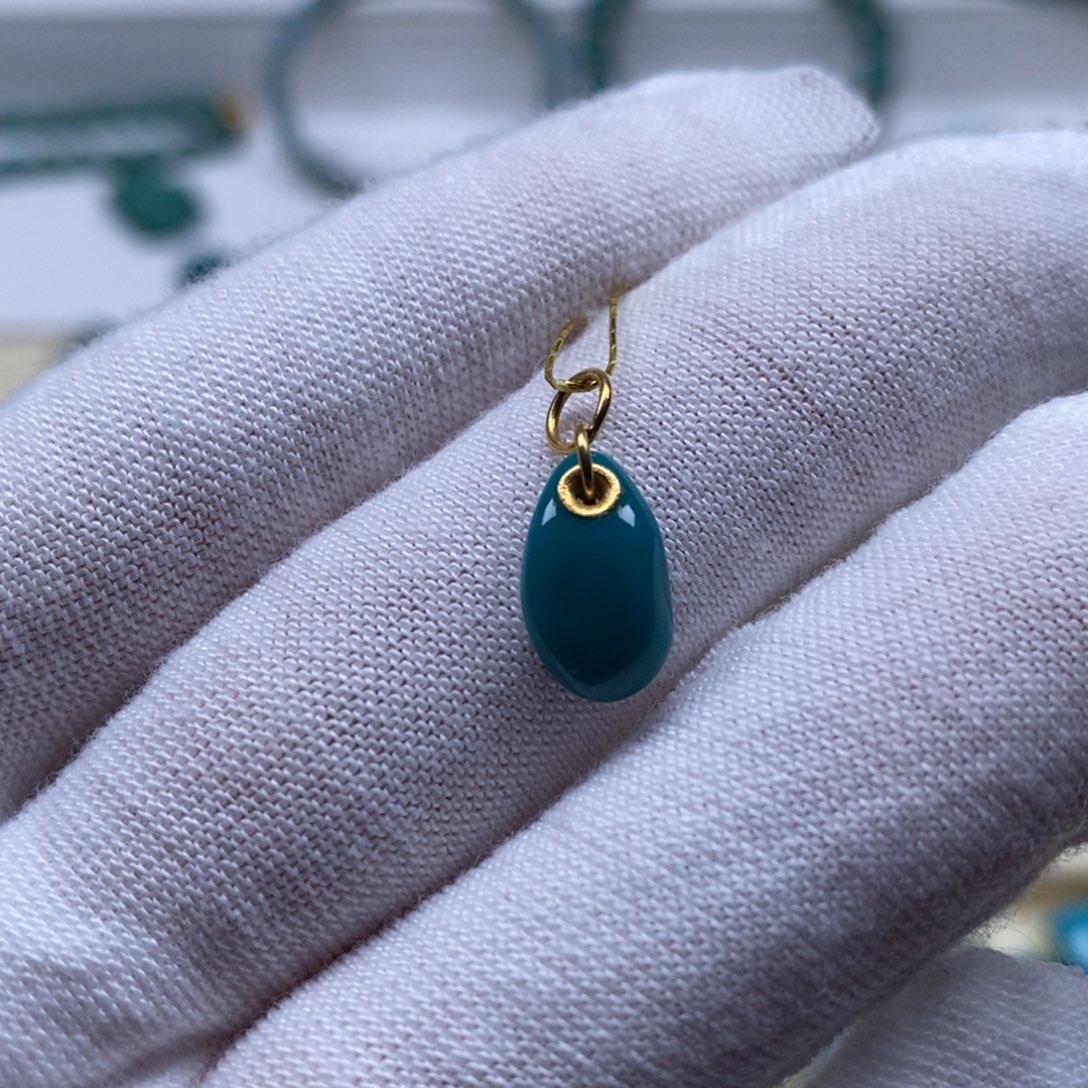 绿松石未镶嵌珠宝奇石随型侧挂6.9mm