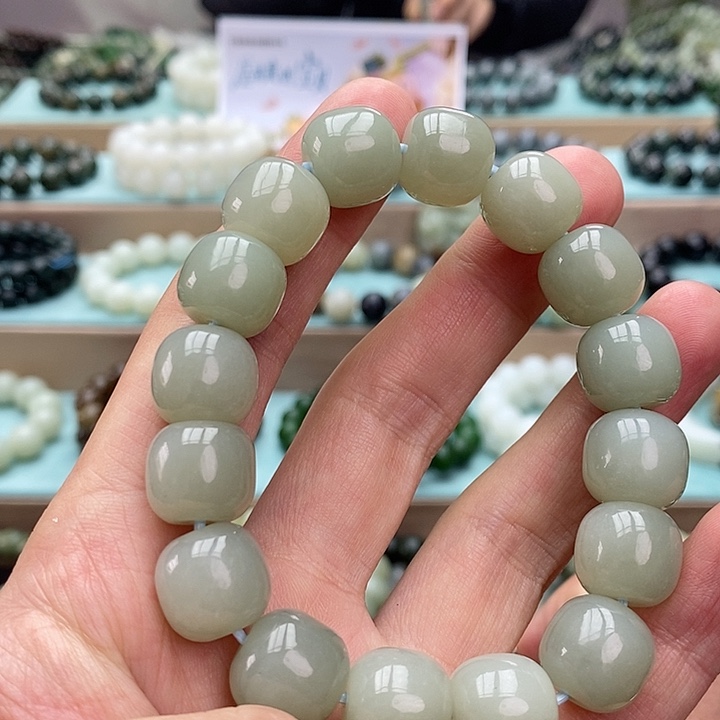 和田玉手链未镶嵌