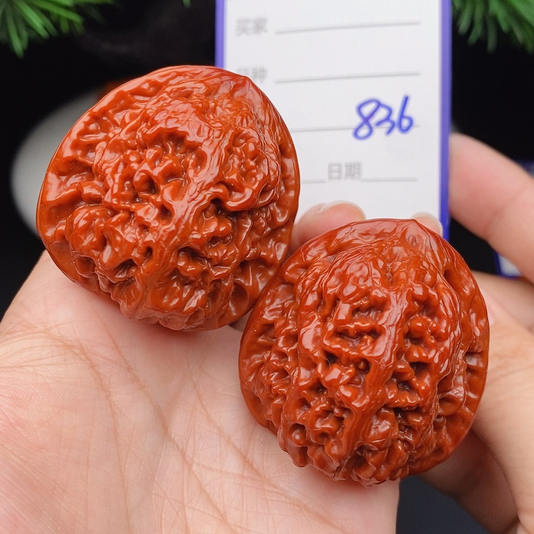 M***l文玩核桃把件41凤凰台836