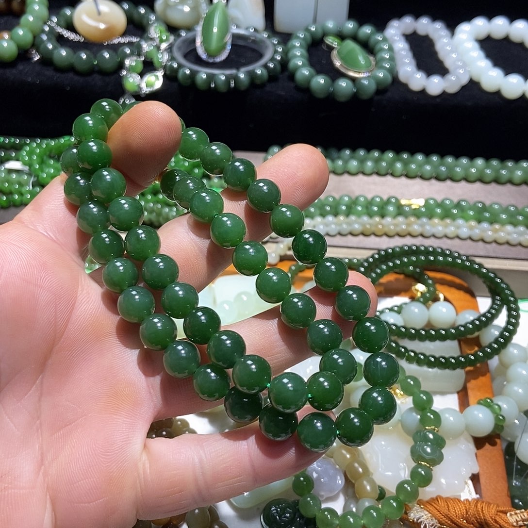 和田玉未镶嵌手链