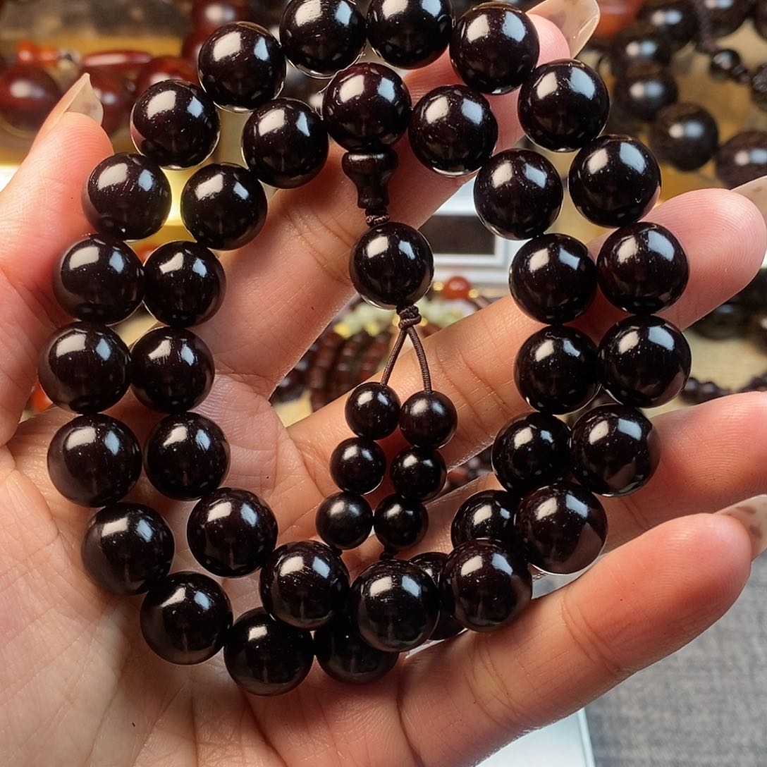 檀香紫檀（小叶紫檀）1.2手持