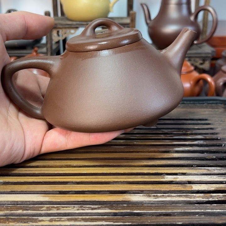 茶壶紫砂原矿紫砂手工制作