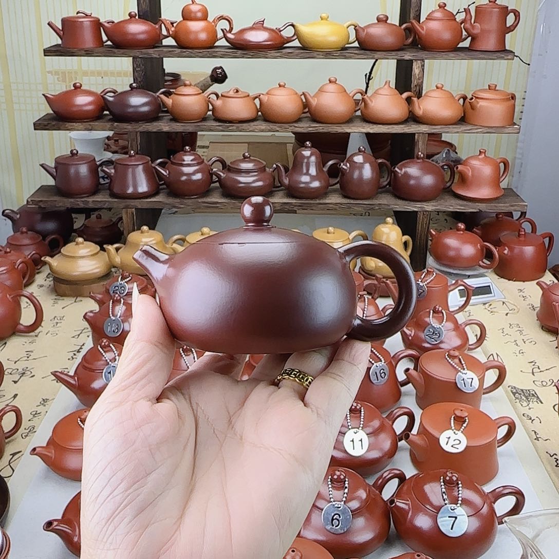 李***岁紫砂茶壶紫色内嵌西施180c2个
