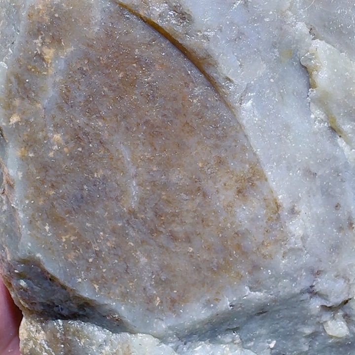 和田玉未镶嵌珠宝半成品