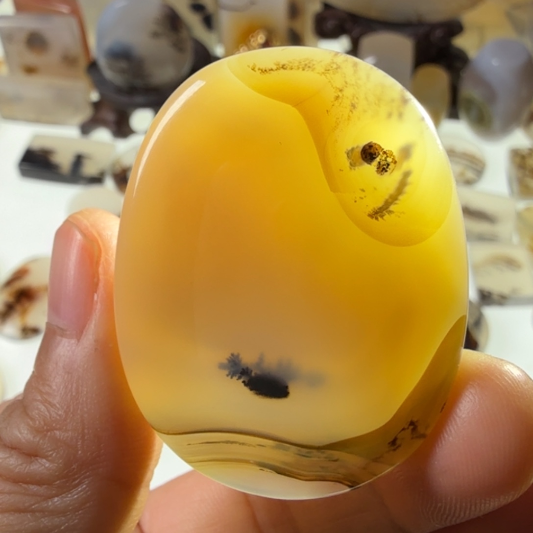 玛瑙/玉髓未镶嵌珠宝半成品