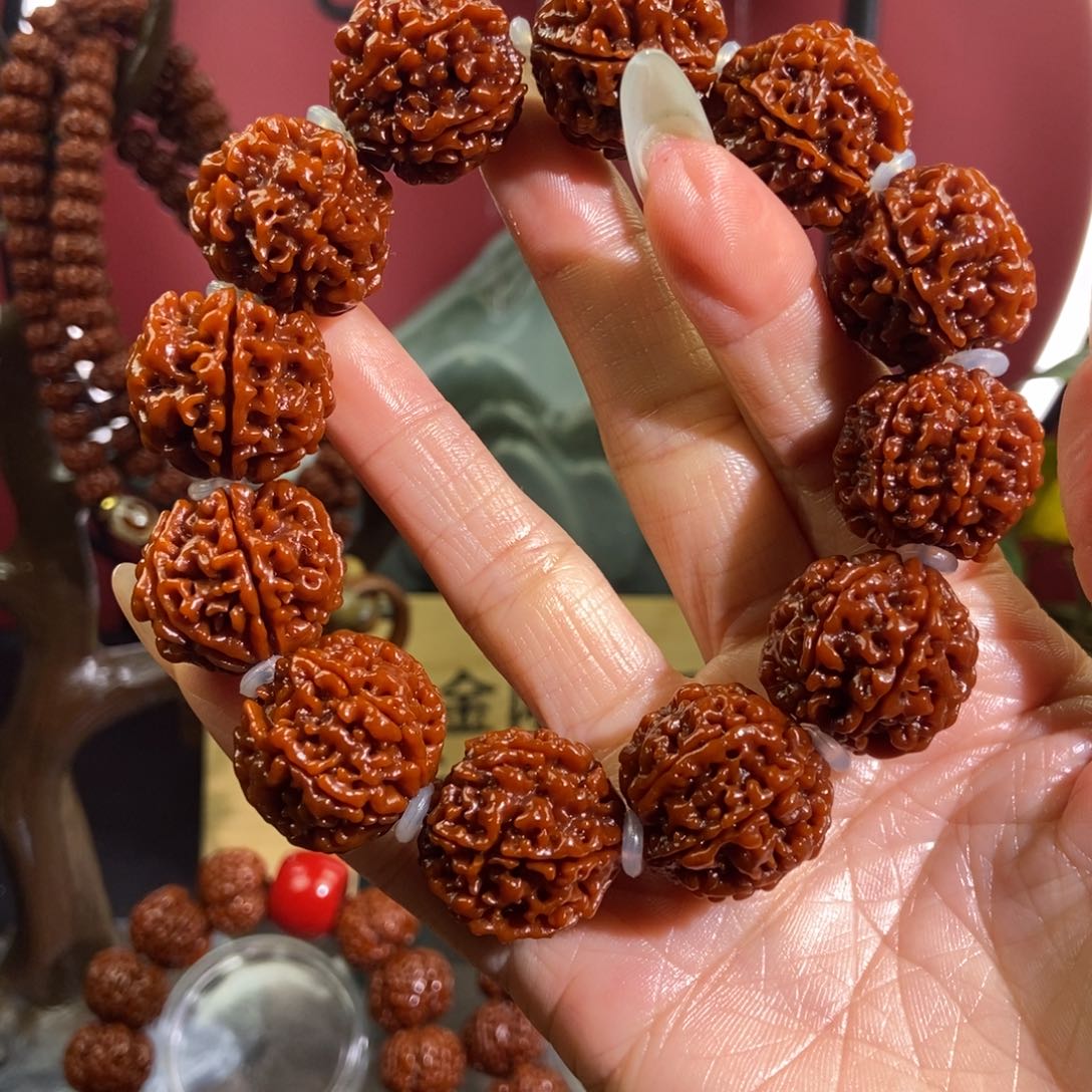 金刚菩提吊坠622素。            