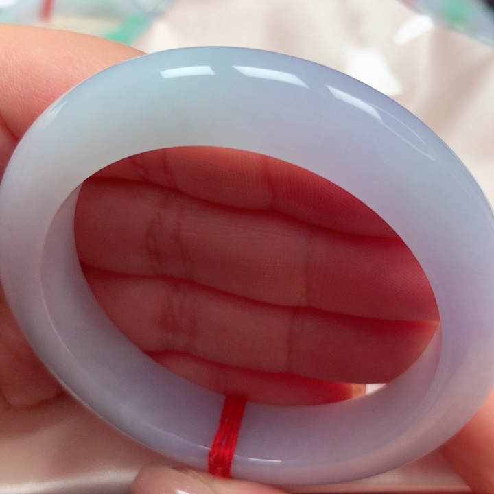 翡翠手镯未镶嵌梦幻春彩15