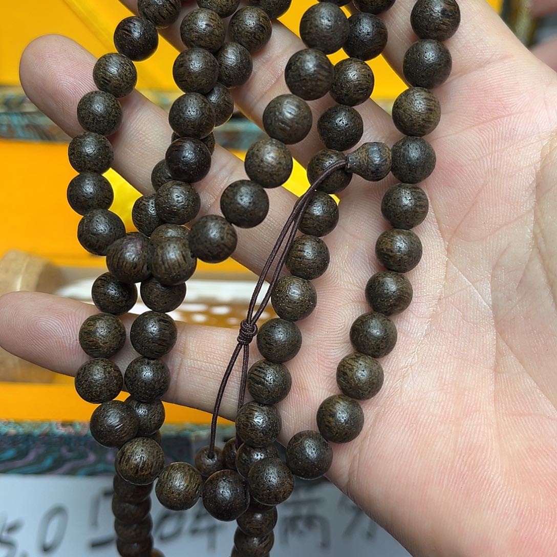 大叶紫檀（黑酸枝木类）