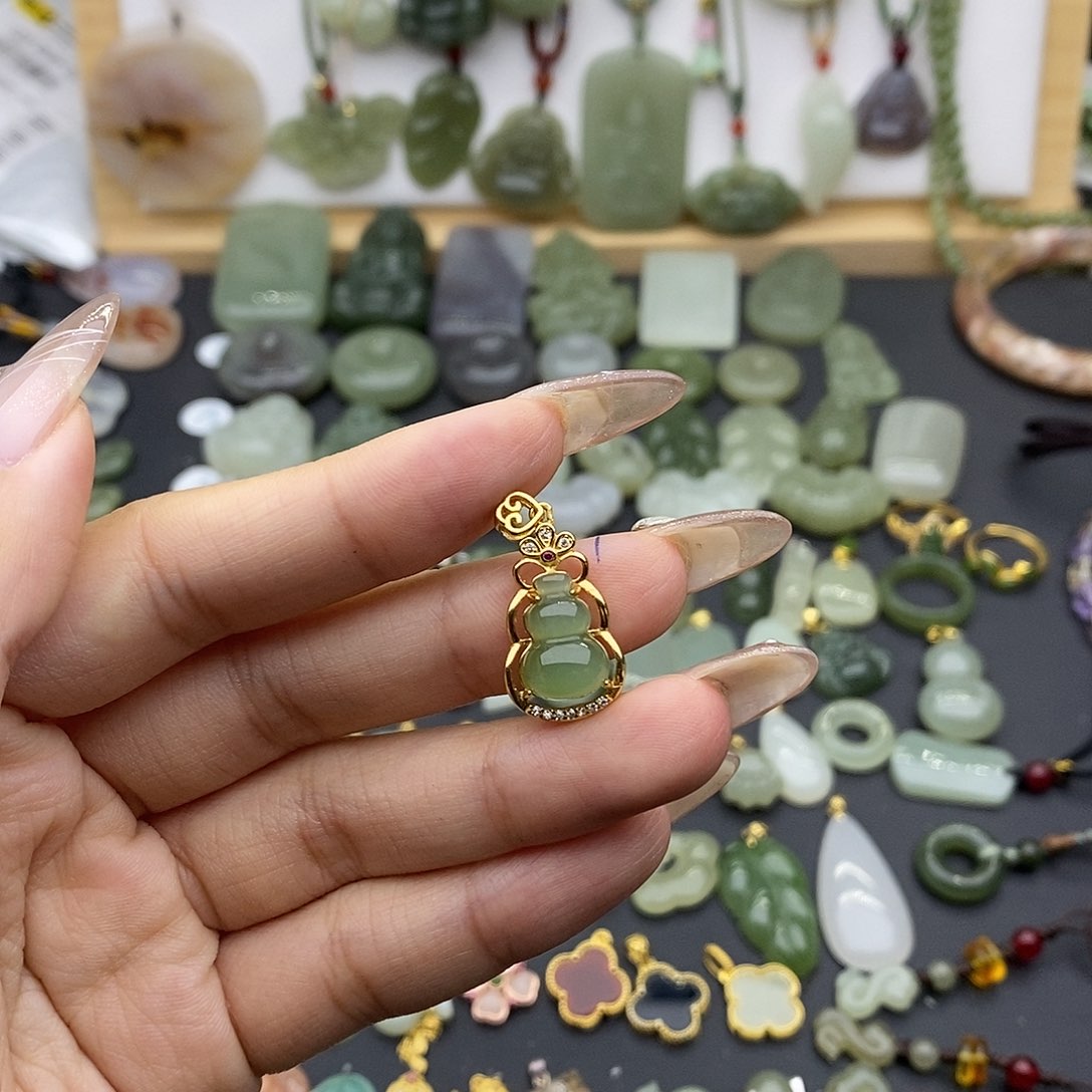 和田玉吊坠(不含链)银S925镶嵌