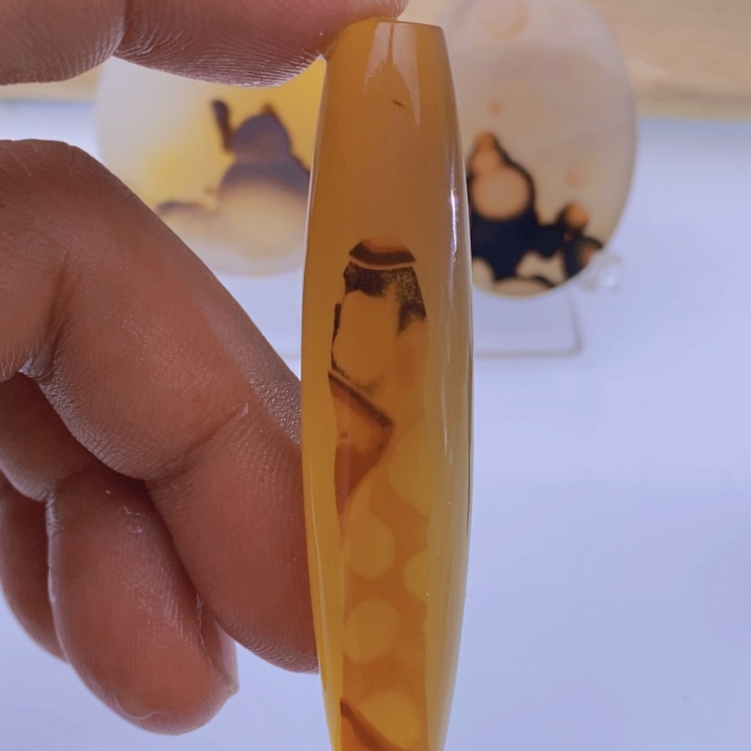 玛瑙/玉髓颈饰未镶嵌