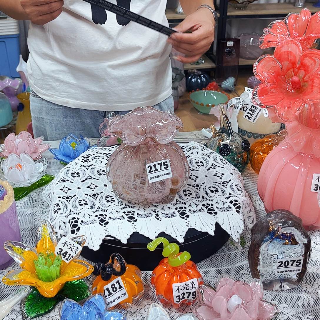 2175 家悦琉璃工艺品