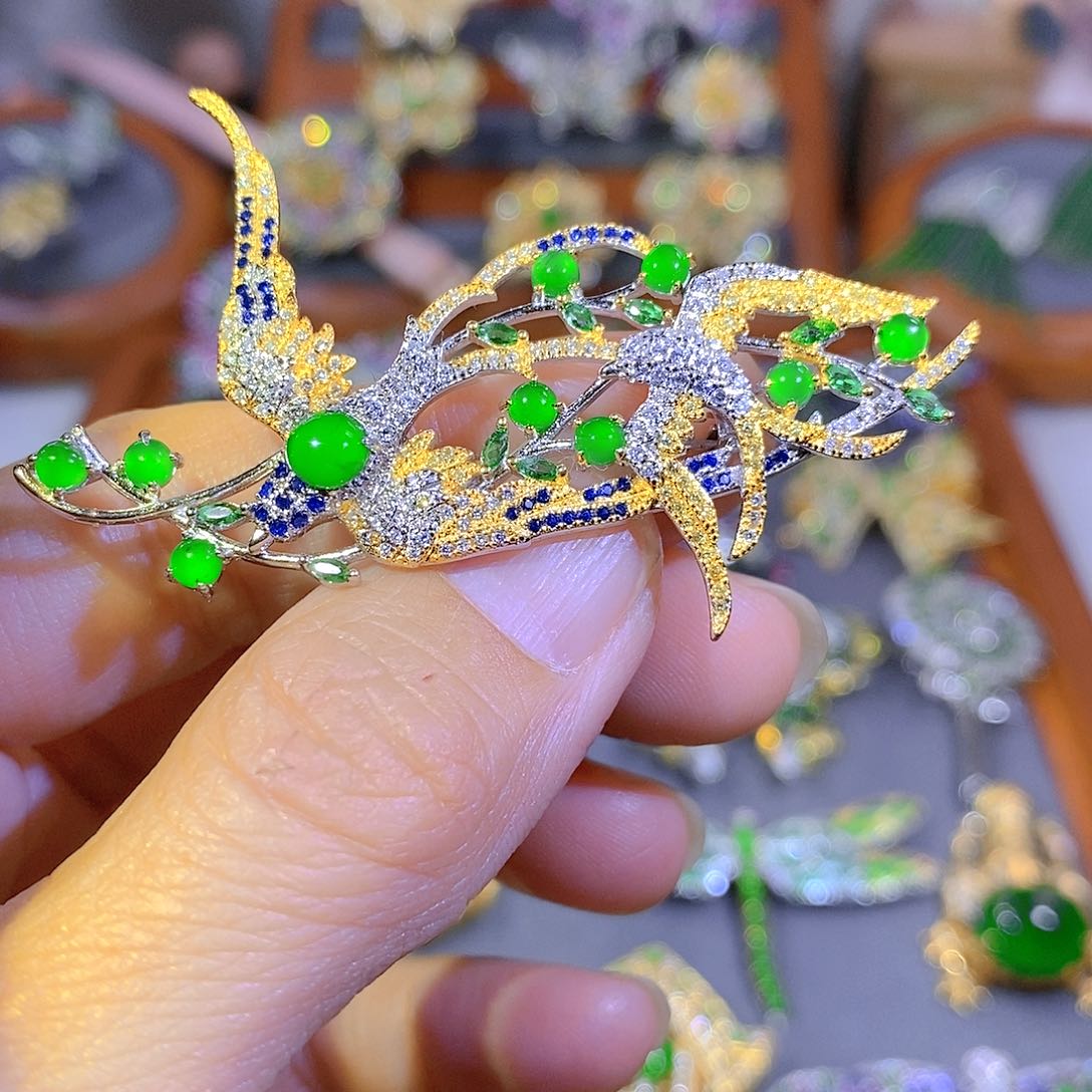 颈饰银S925镶嵌翡翠