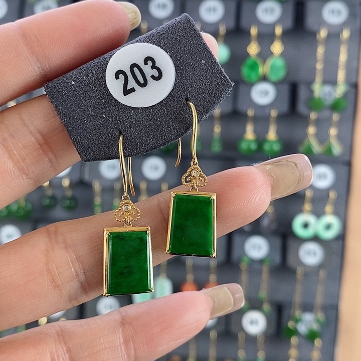 翡翠耳饰18K金镶嵌耳饰